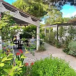 La - Bien 4*
