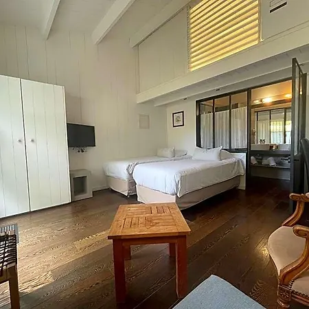 Hotell La Villa - Hotel Bien Etre 4*