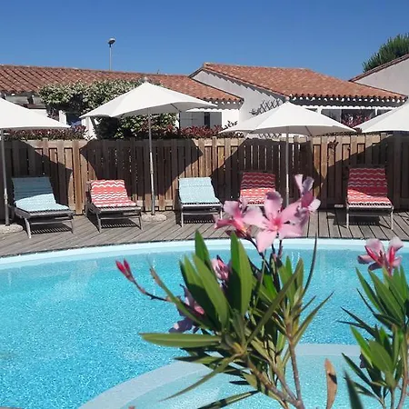 La Villa - Hotel Bien Etre Hotel 3*