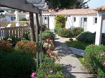 La Villa - Hotel Bien Etre Hotell 4*