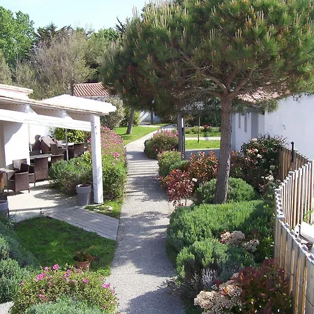 La Villa - Hotel Bien Etre 3* Le Bois-Plage-en-Re