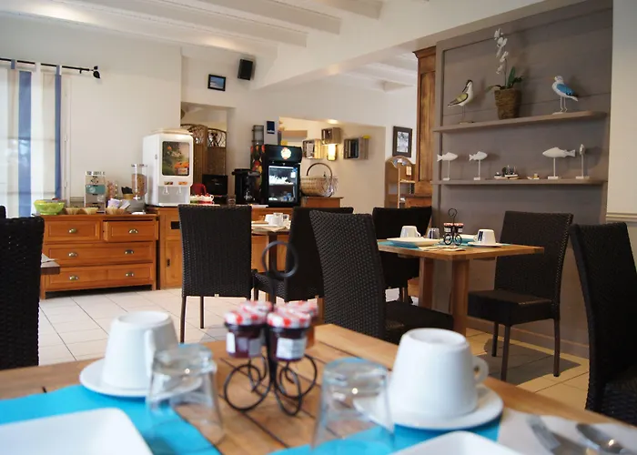 La Villa - Hotel Bien Etre 4* Le Bois-Plage-en-Re