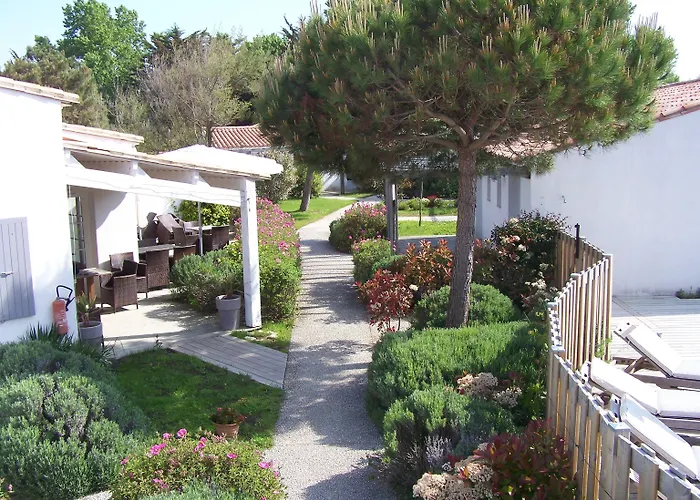 La Villa - Hotel Bien Etre Le Bois-Plage-en-Re