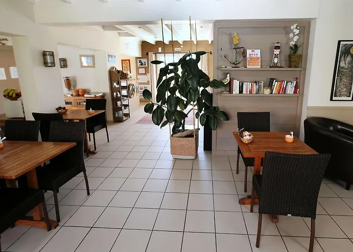 La Villa - Hotel Bien Etre 4* Le Bois-Plage-en-Re