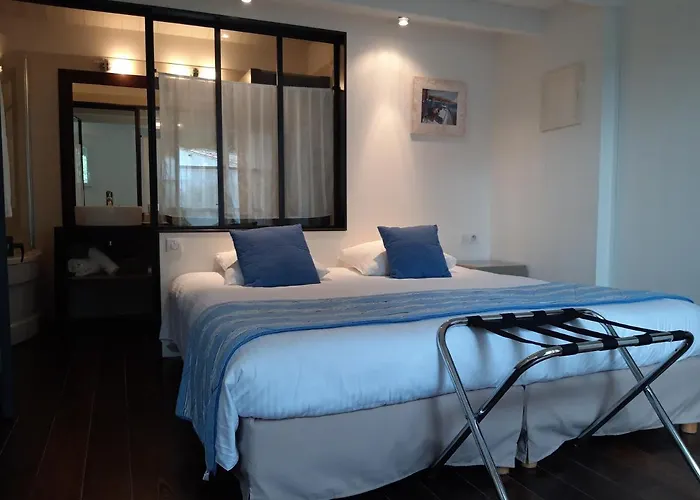 Hotel La Villa - Hotel Bien Etre Le Bois-Plage-en-Re